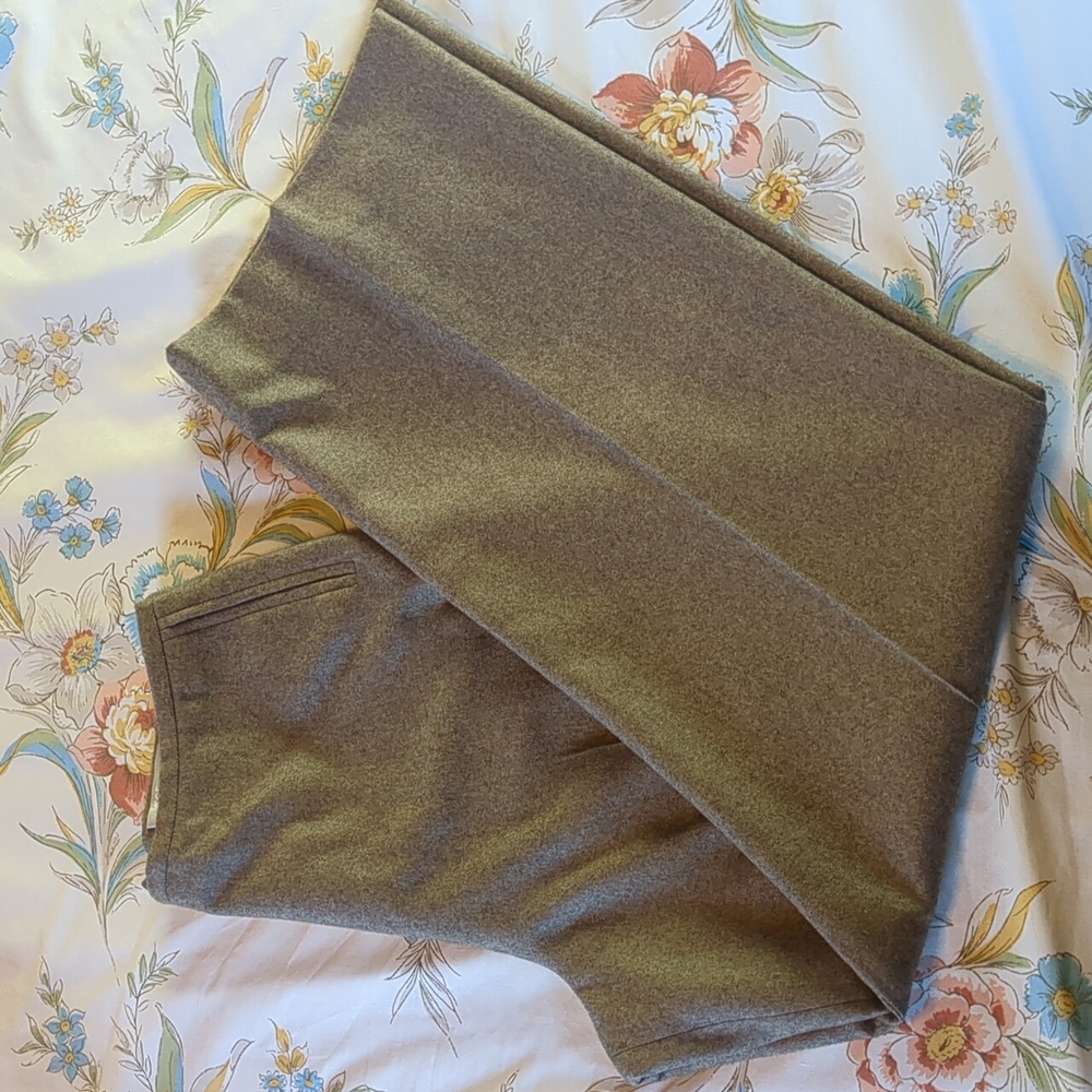 TSE New York 100% Cashmere Vintage Trousers
